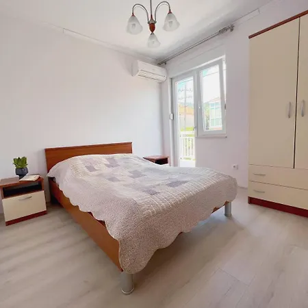 In Seget Apartment Trogir