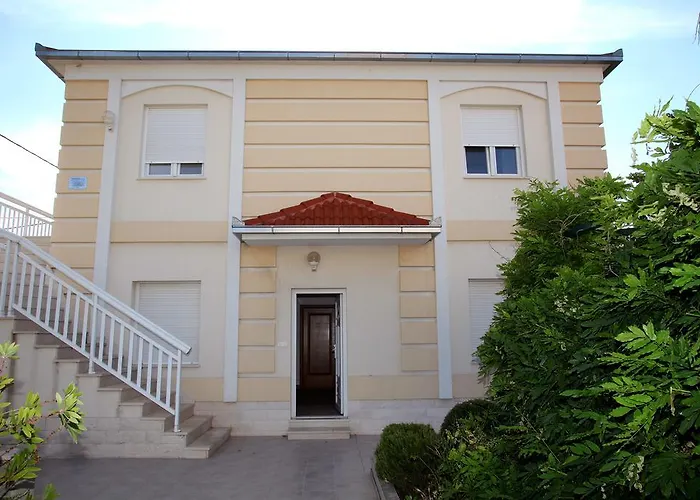 Appartement In Seget